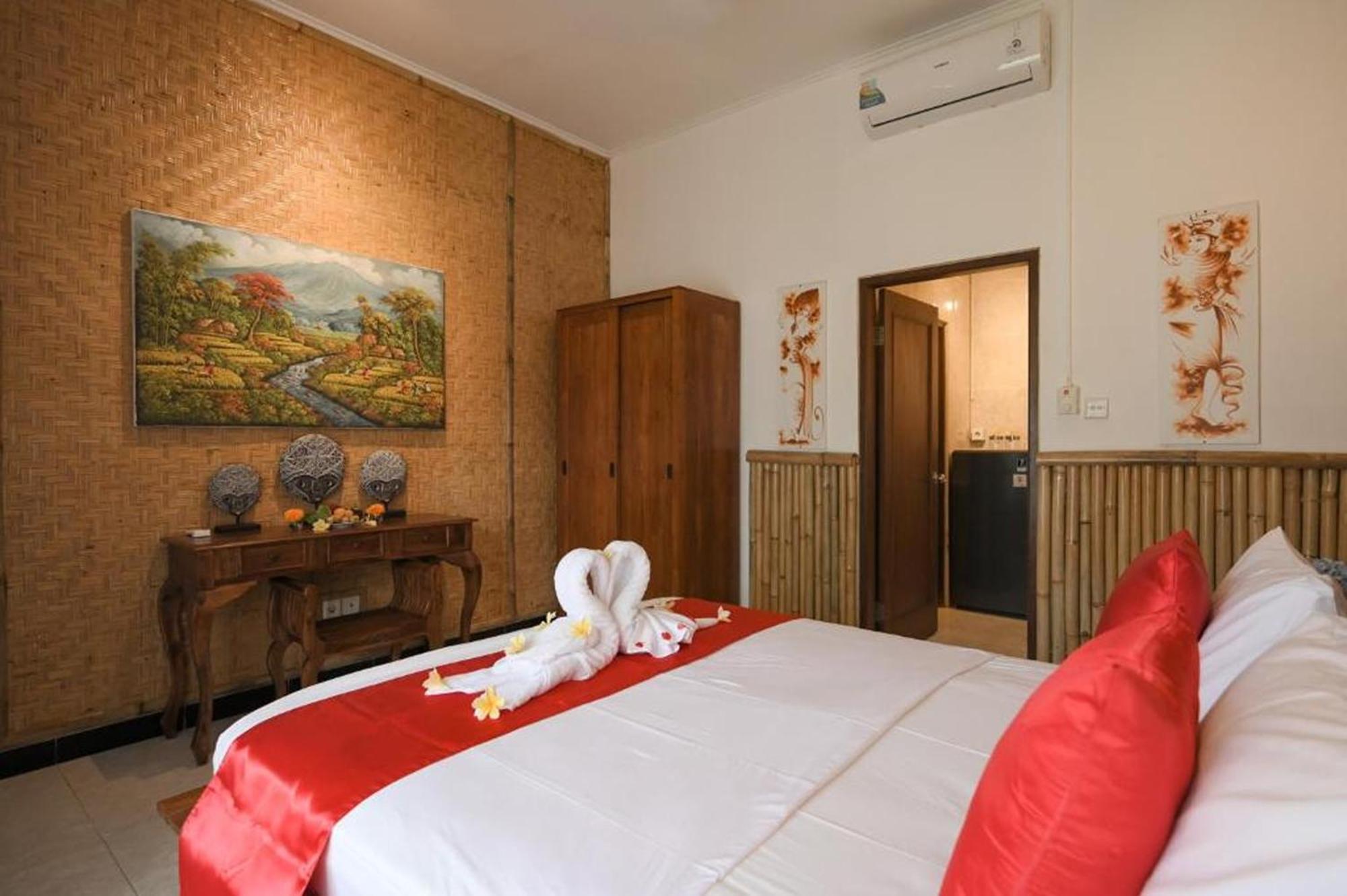 Tiga Naga Villa Dempassar Exterior foto