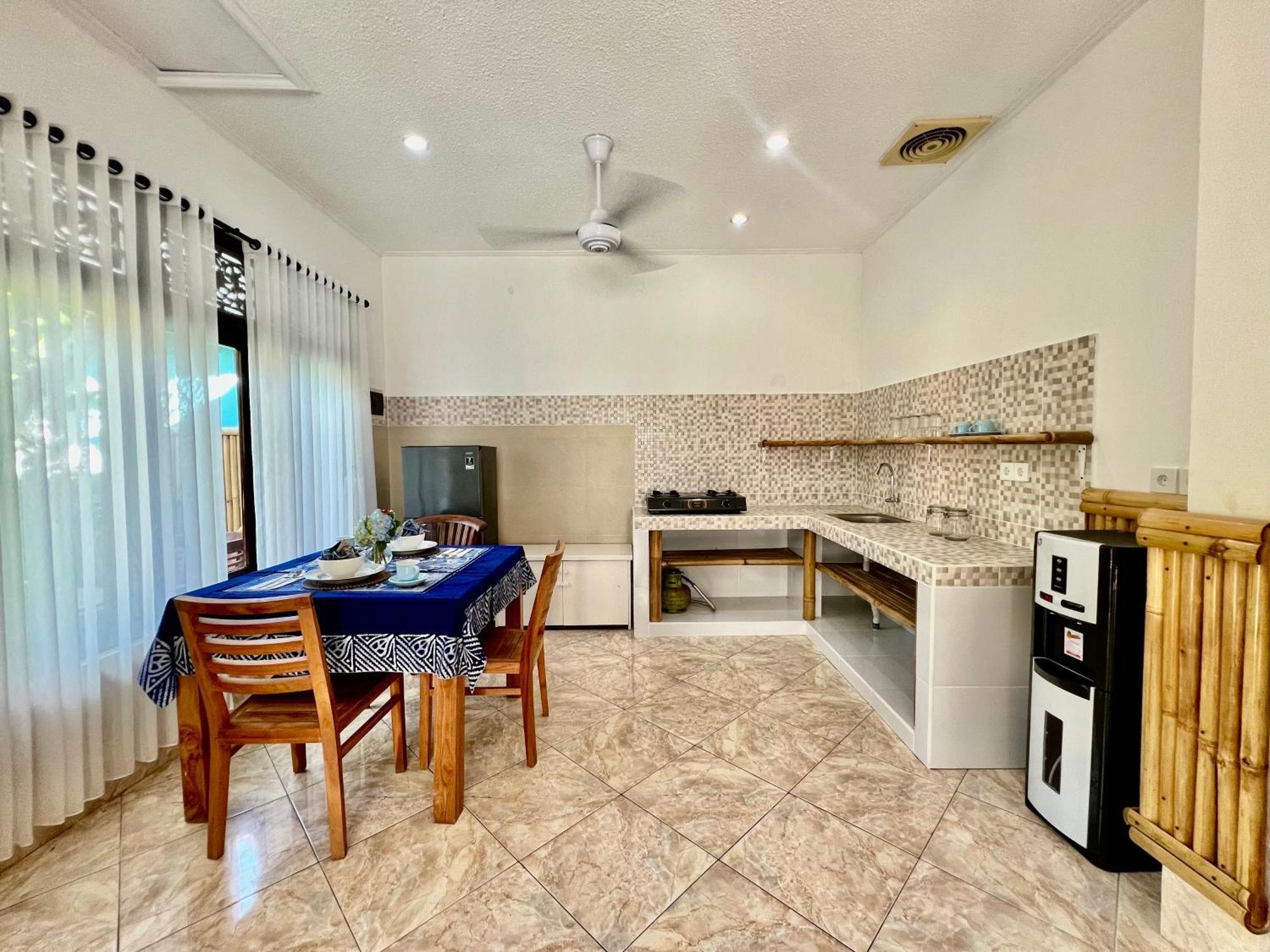 Tiga Naga Villa Dempassar Exterior foto